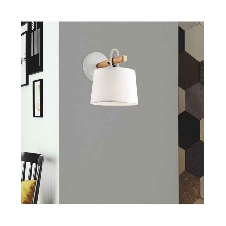Aplique blanco-madera modelo AROLAS con pantalla ALEMAR