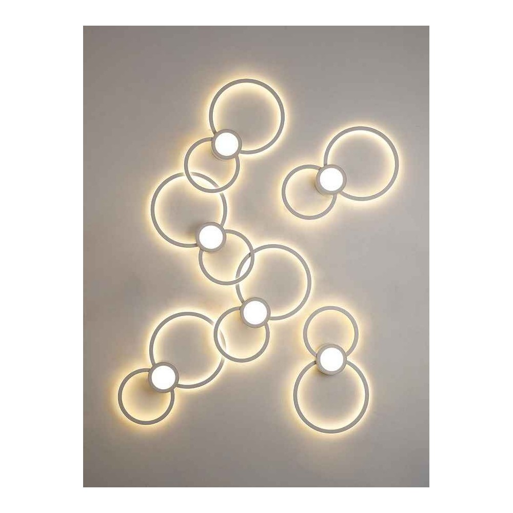 L'éclairage des cercles MURAL dirigés par Pared MANTRA